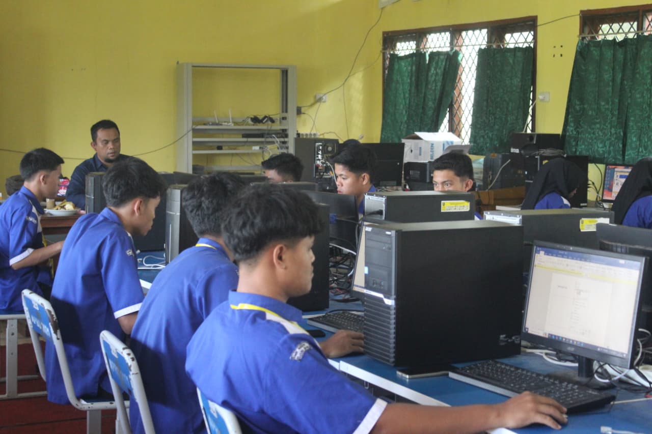 TEKNIK JARINGAN KOMPUTER DAN TELEKOMUNIKASI
