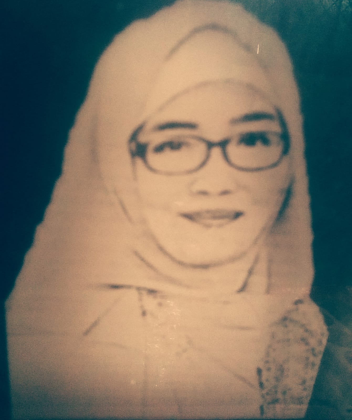 Laswinansih, M. Pd, Si